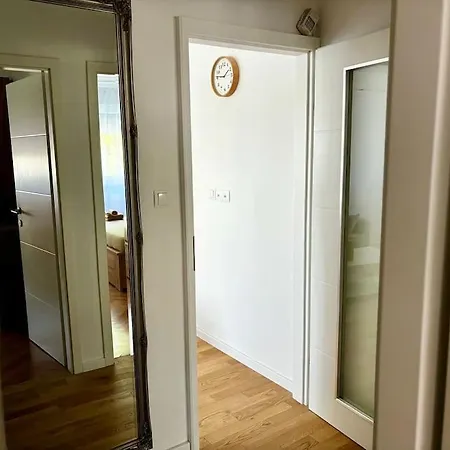 Apartman Lokve Apartamento *