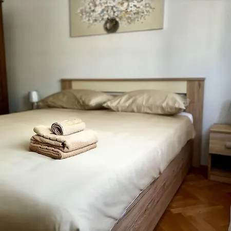 Apartment Apartman Lokve *