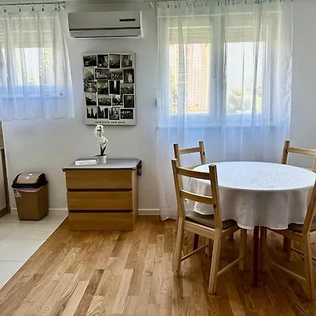 Apartment Apartman Lokve *